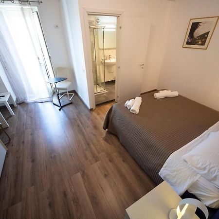 Zurria Rooms CTA Eksteriør billede