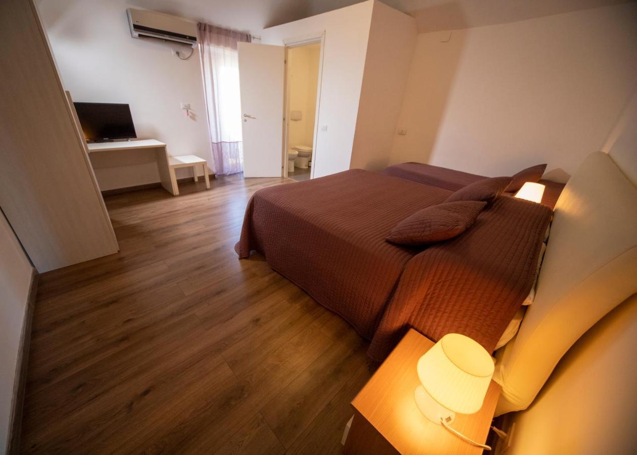 Zurria Rooms CTA Eksteriør billede