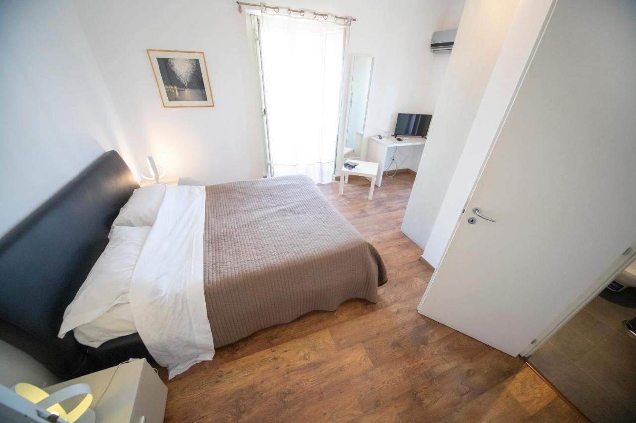 Zurria Rooms CTA Eksteriør billede